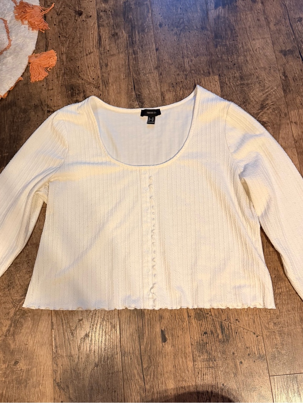 Forever 21 White Scoop Neck Long Sleeve Top